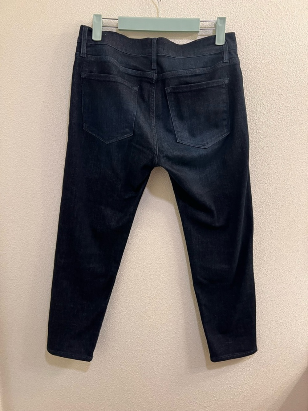 Frame Denim Le Garcon Crop Jean in Covant 26 - Picture 3 of 5